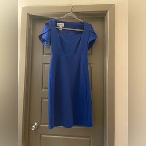 Donna Morgan Blue Dress Size 4 - Stretchy and flattering!